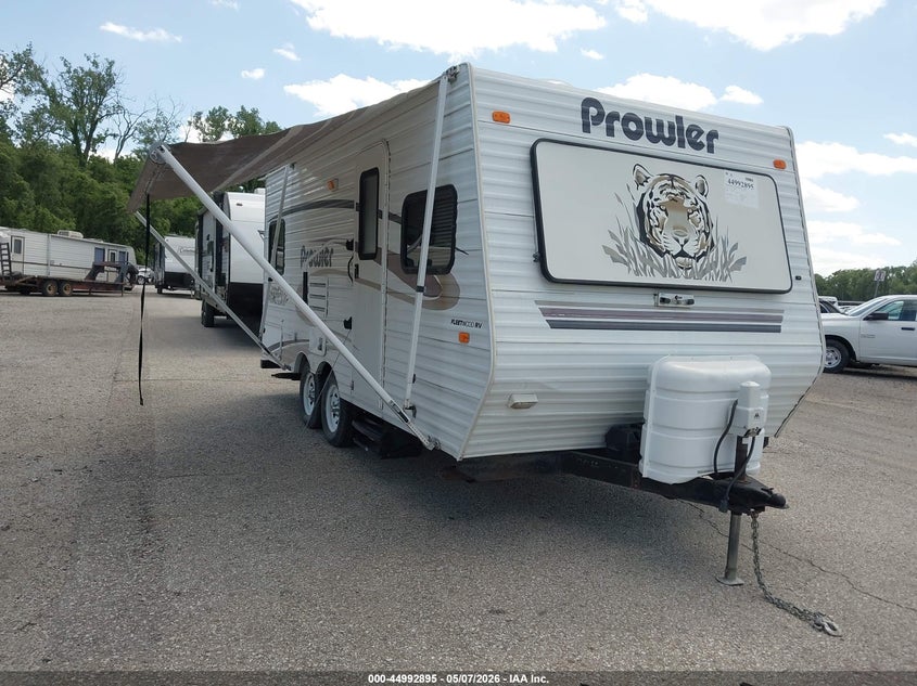 2004 FLEETWOOD PROWLER auction photo 1