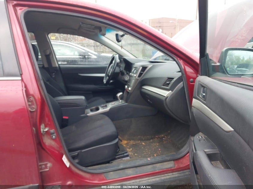 2012 SUBARU OUTBACK auction photo 5