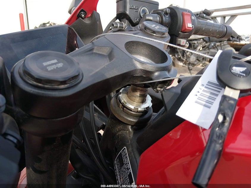 2026 Honda Cbr650 R VIN: MLHRH1557T5201621 Lot: 44993387
