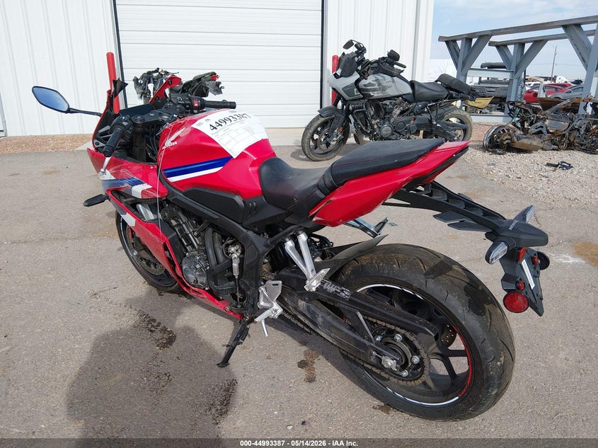 VIN MLHRH1557T5201621 2026 HONDA CBR650 R