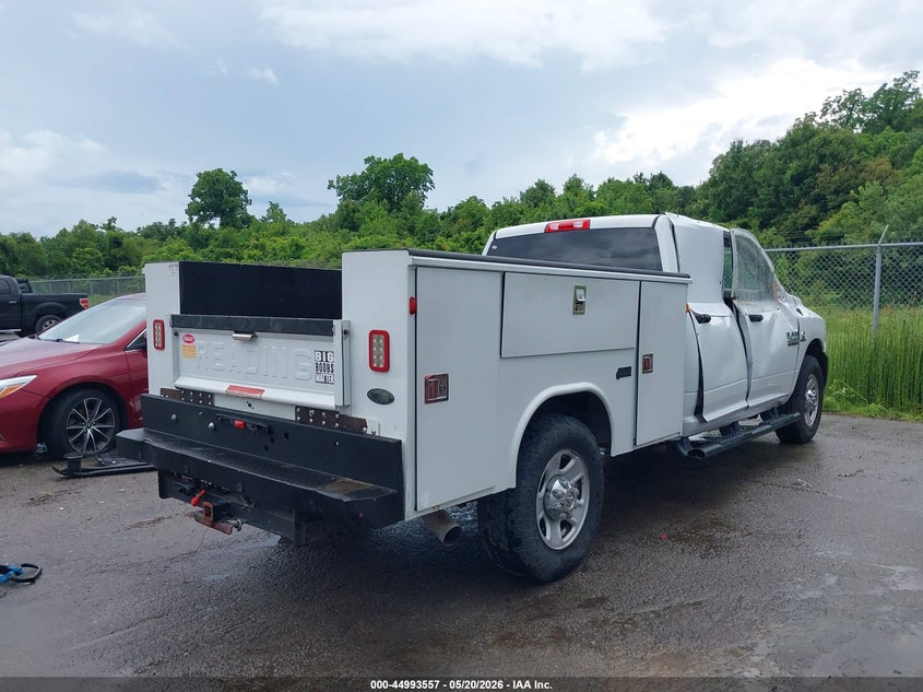 Vin: 3c6ur4hl4hg705721, lot: 45490998, ram 2500 tradesman  4x2 8' box 20174