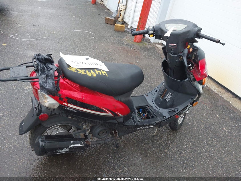 VIN: LLPVGBAK1N1050511 2022 ZHEJIANG R SCOOTER 50