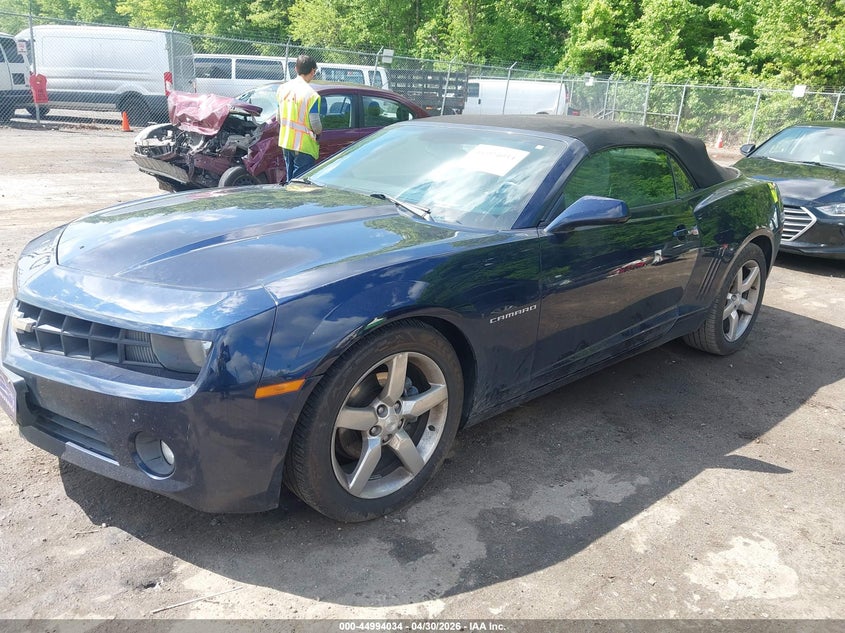 2011 CHEVROLET CAMARO auction photo 2