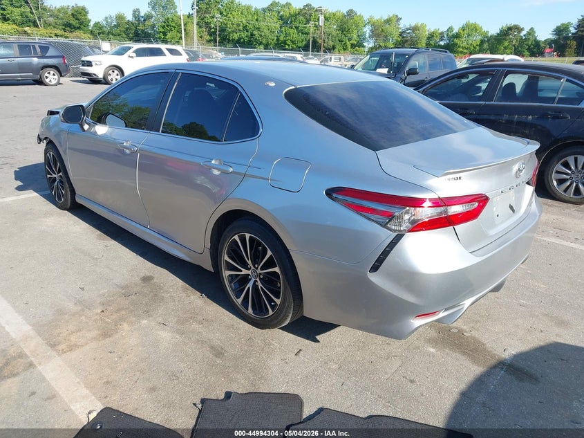 2018 TOYOTA CAMRY auction photo 3