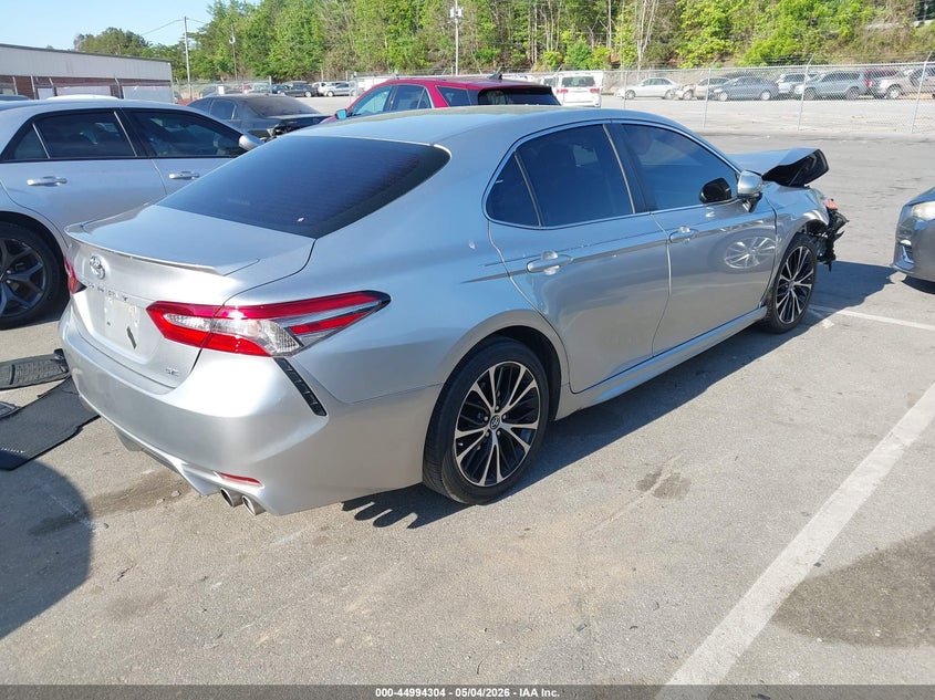 2018 TOYOTA CAMRY auction photo 4