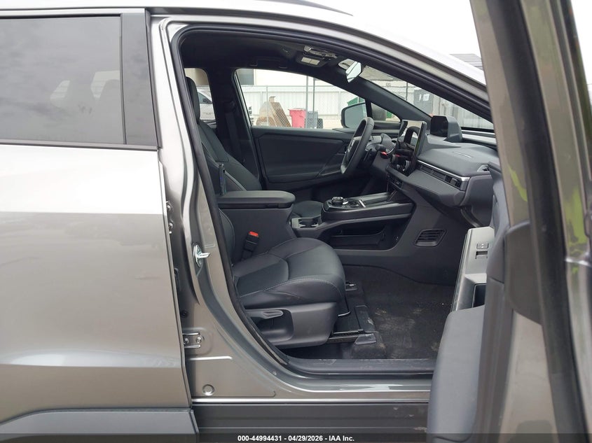 2026 SUBARU SOLTERRA auction photo 5