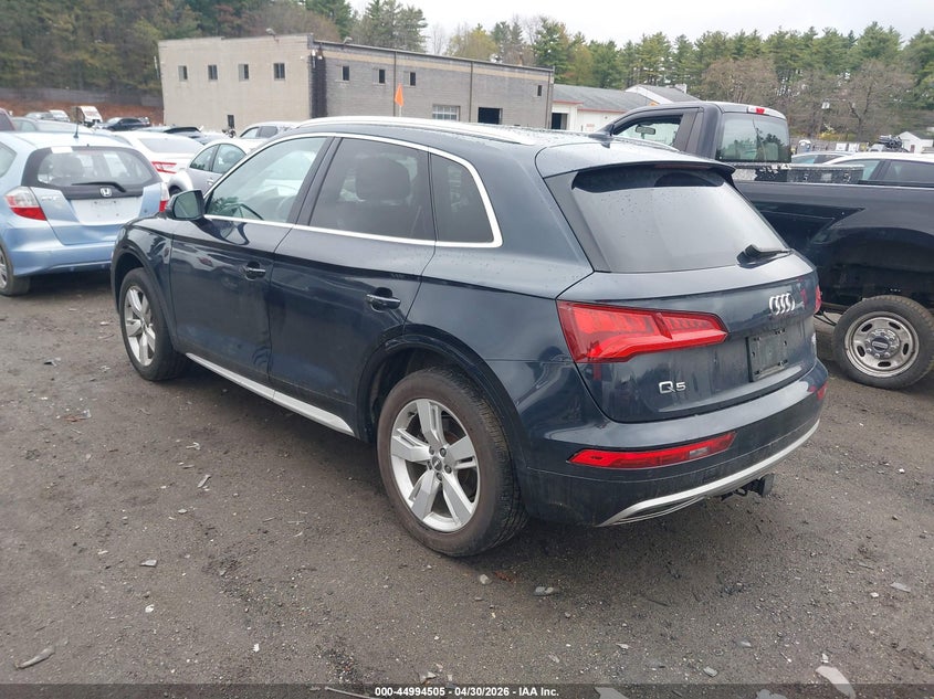 Vin: wa1bnafy9j2162223, lot: 45491946, audi q5 2.0t premium/2.0t tech premium 20183