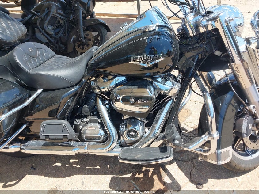 2017 Harley-Davidson Flhr Road King VIN: 1HD1FBC17HB600869 Lot: 44994558