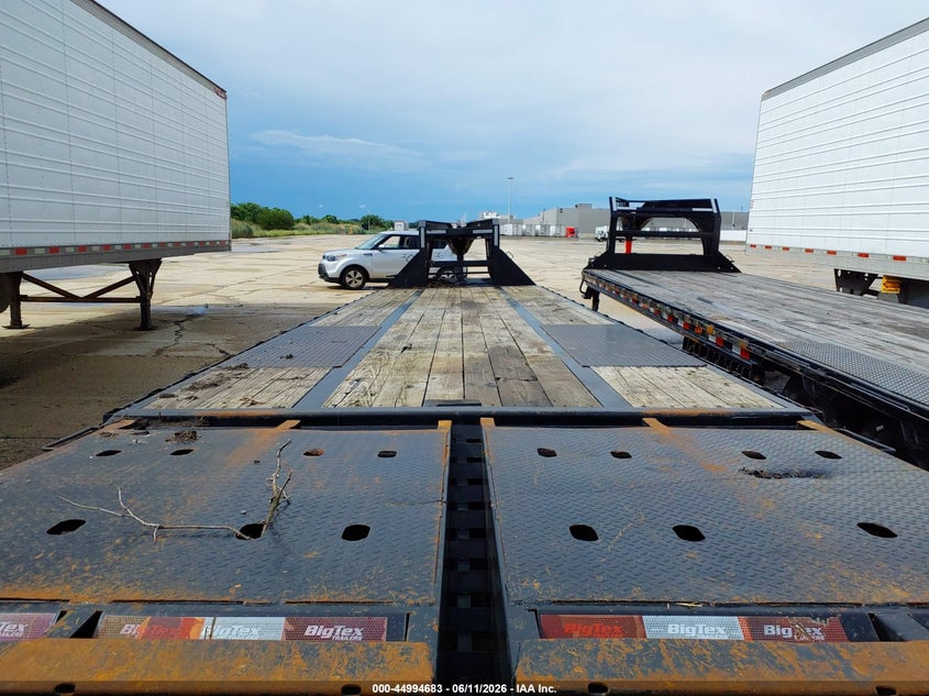 2021 BIG TEX TRAILER CO INC GOOSENECK FLATBED auction photo 5