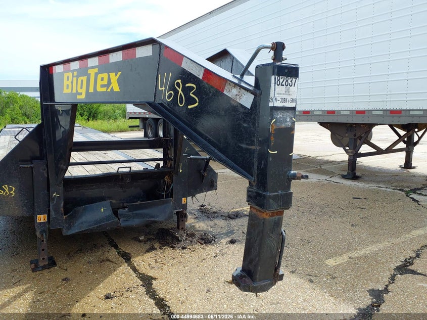 2021 BIG TEX TRAILER CO INC GOOSENECK FLATBED auction photo 7