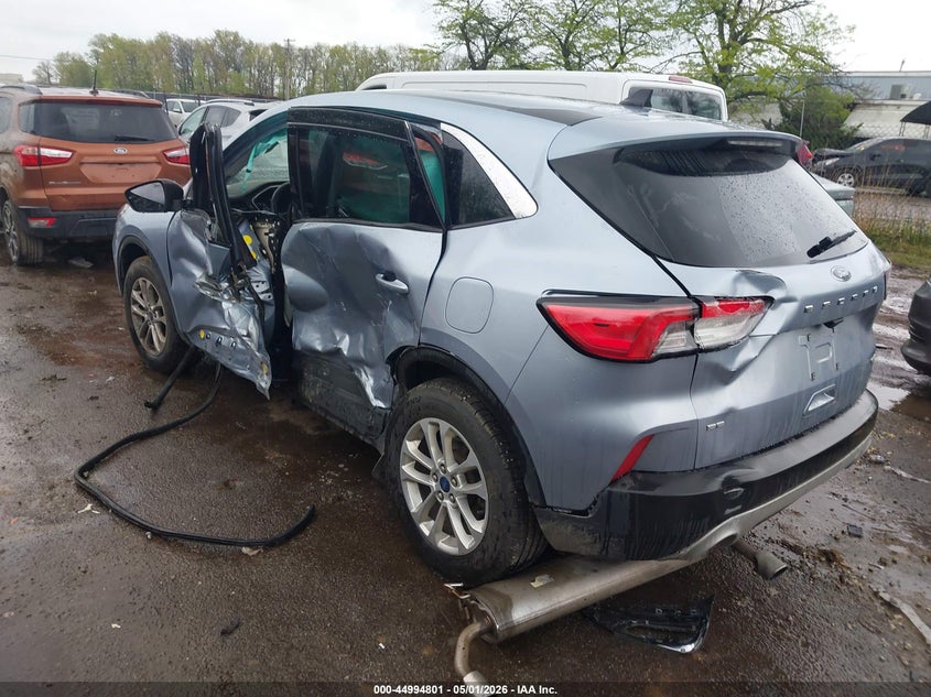 VIN 1FMCU9G63NUB82255 2022 FORD ESCAPE SE
