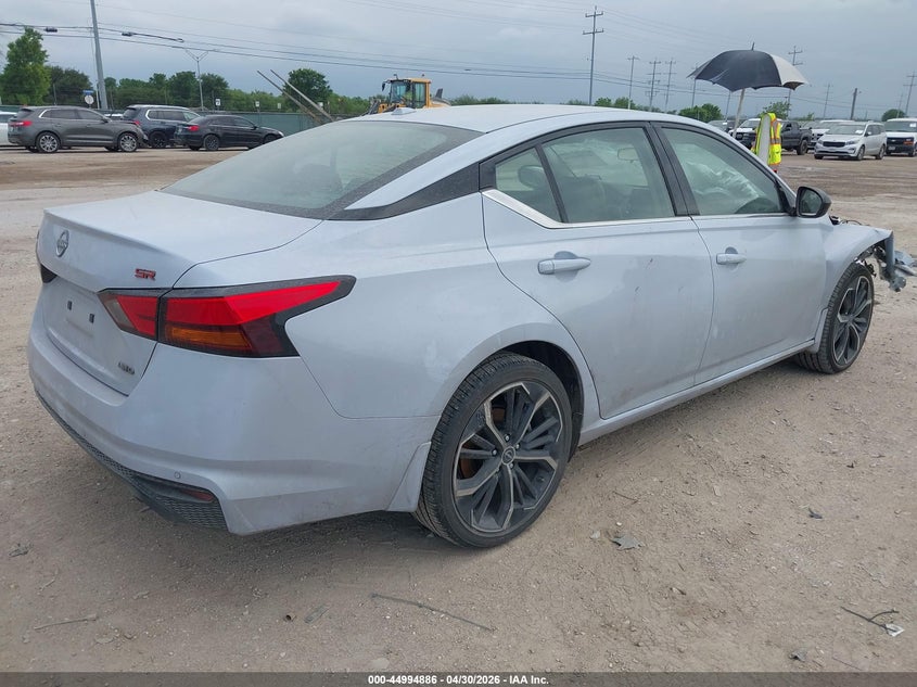 2024 NISSAN ALTIMA auction photo 4