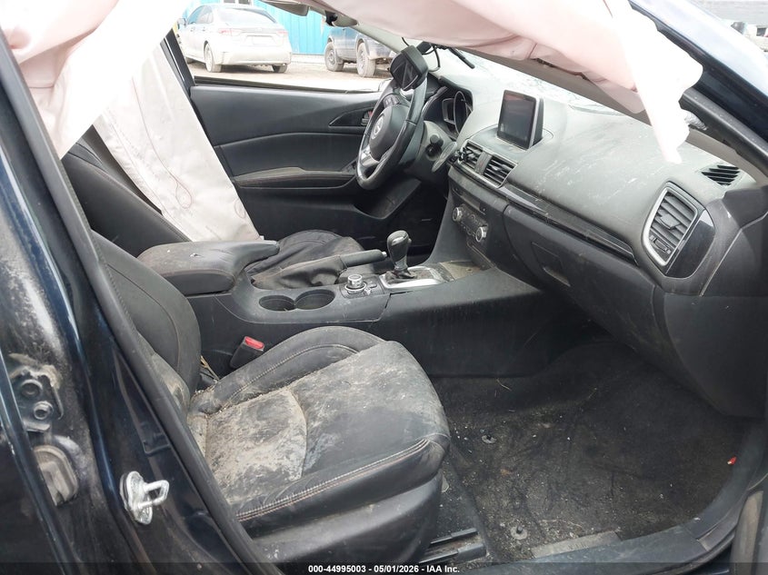 2015 MAZDA MAZDA3 auction photo 5