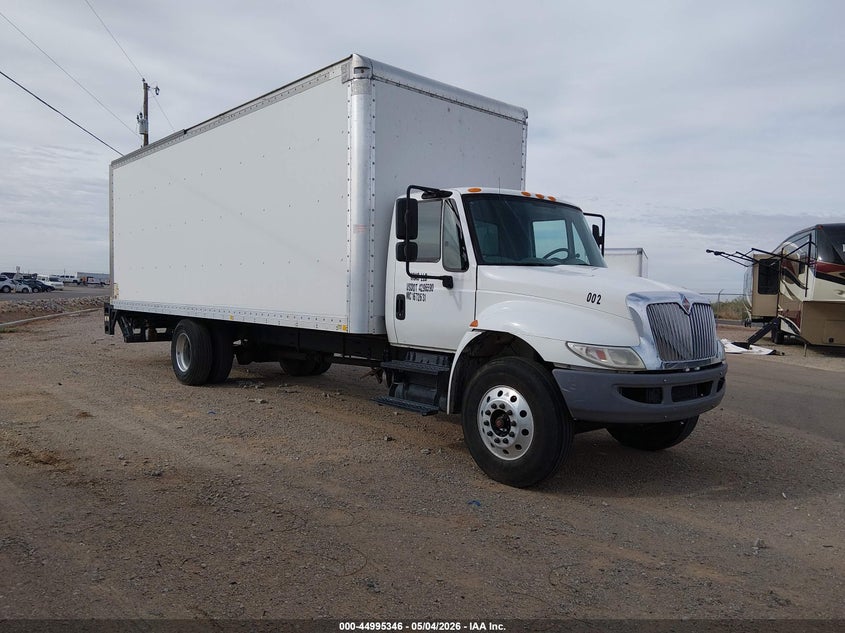2018 INTERNATIONAL DURASTAR 4300