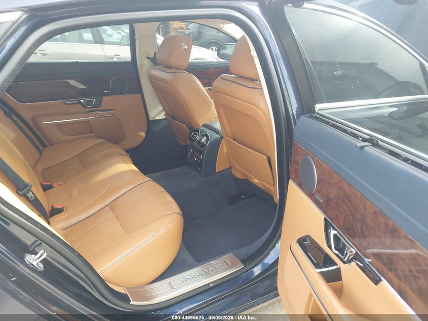 2014 Jaguar Xj Xjl Portfolio VIN: SAJWA2GZ8E8V64660 Lot: 44995625