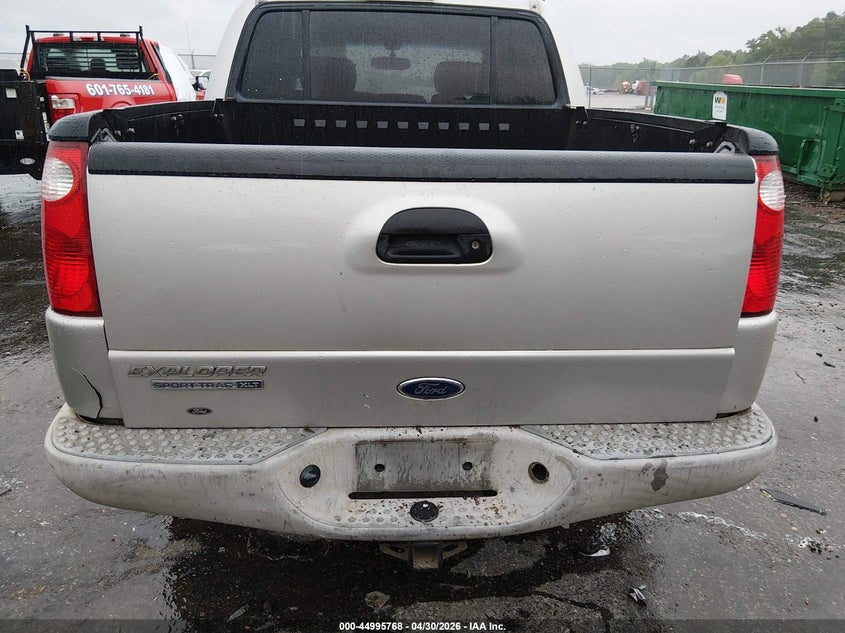 2003 Ford Explorer Sport Trac Xls/Xlt VIN: 1FMZU67E53UB75028 Lot: 44995768