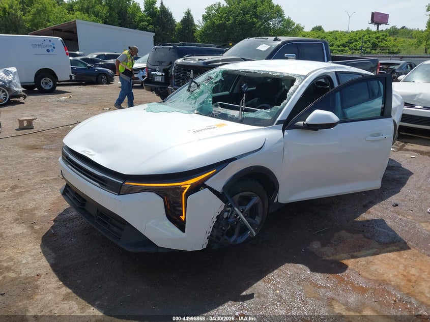 Vin: 3kpft4de8se247226, lot: 45493309, kia k4 lxs 20252