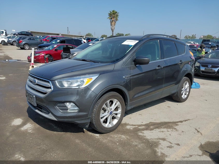 2018 Ford Escape Se 1FMCU9GD6JUA99654 photo 1