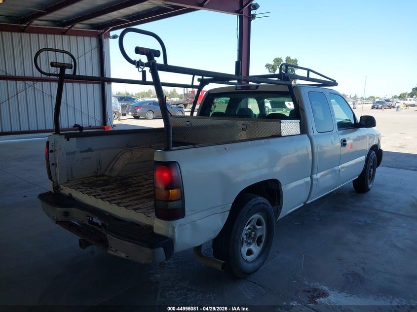 2004 GMC Sierra 1500 Work Truck
