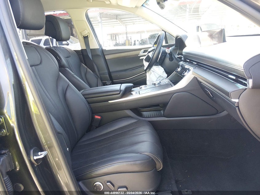 2024 GENESIS GV80 auction photo 5