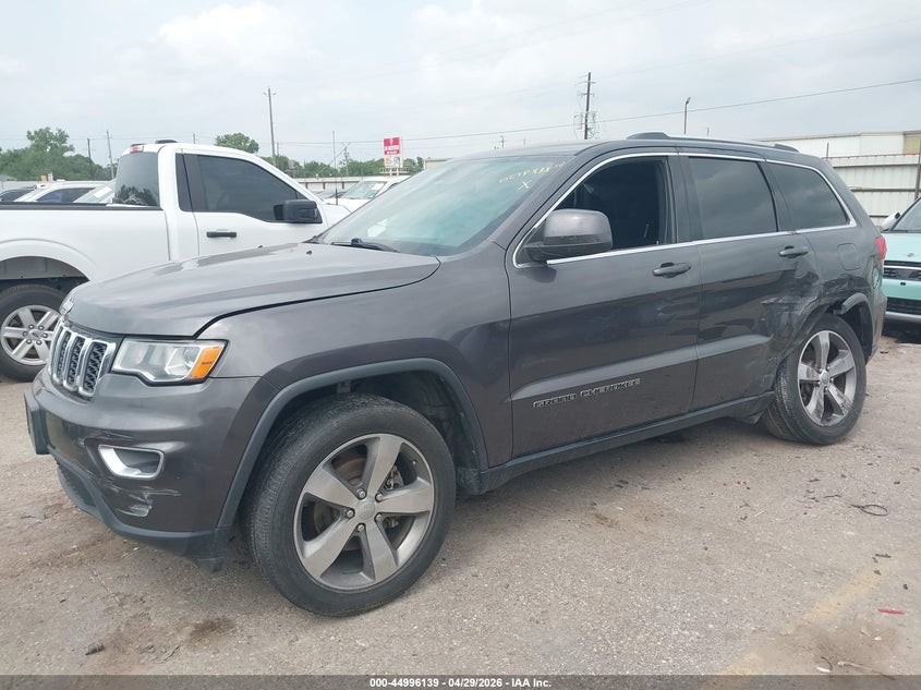 2017 Jeep Grand Cherokee Laredo 4x2 1C4RJEAG3HC697249 photo 1