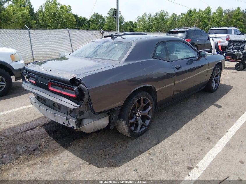 DODGE CHALLENGER - zdjęcie 4
