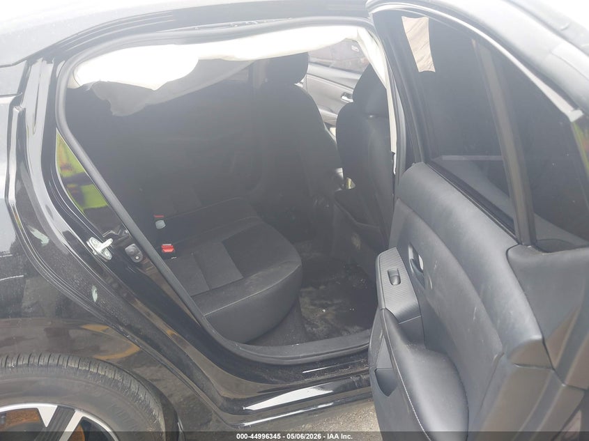 2025 NISSAN SENTRA 2.0L I-4 DI, DOHC, V(VIN: 3N1AB8CV5SY326568