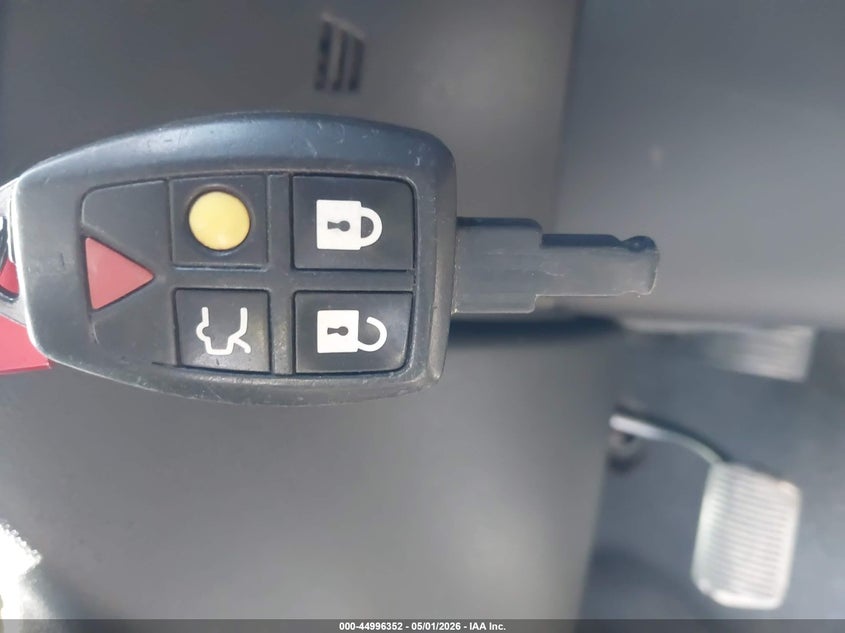 2007 Volvo V50 T5 VIN: YV1MW682172313852 Lot: 44996352