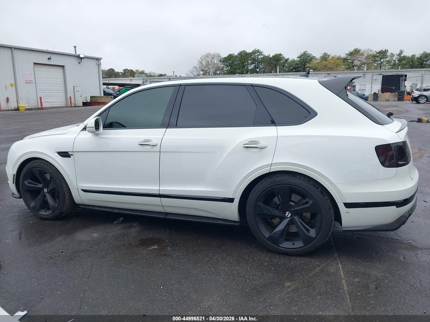 BENTLEY BENTAYGA - zdjęcie 14