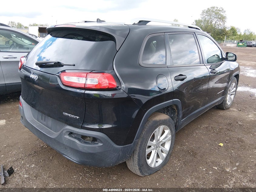 Фото 4 - JEEP CHEROKEE