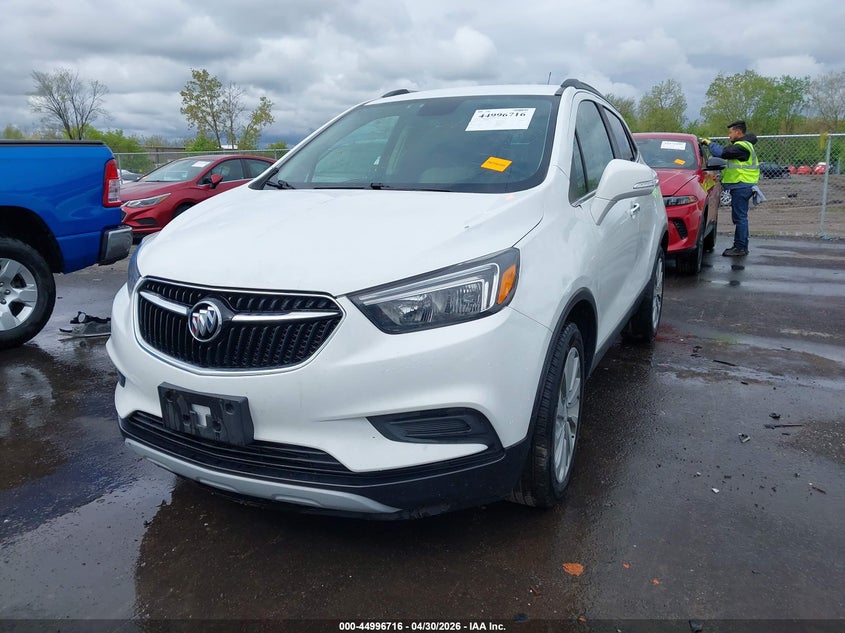2018 Buick Encore Preferred KL4CJASB7JB558961 photo 1
