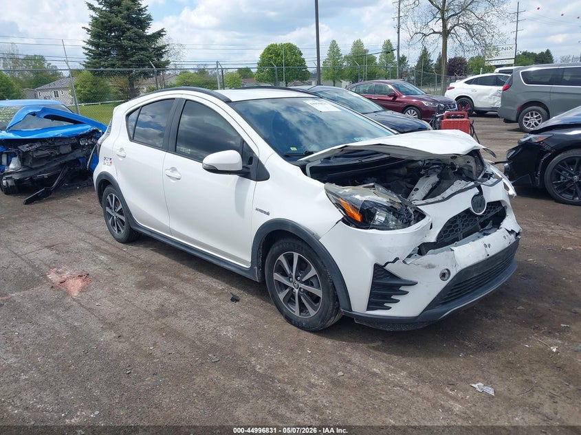 2018 TOYOTA PRIUS C TWO