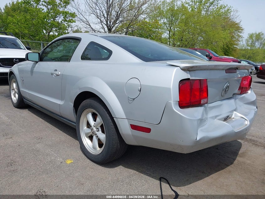 2007 FORD MUSTANG auction photo 3