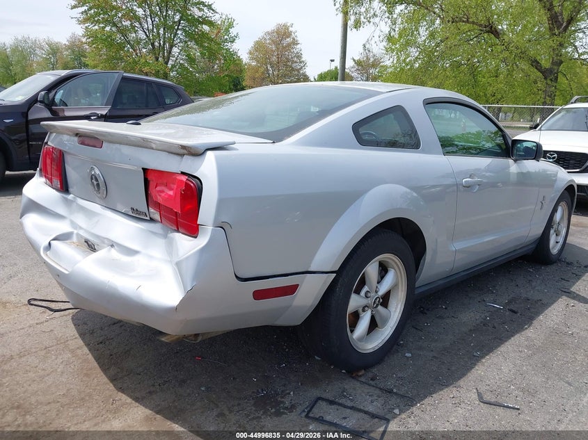 2007 FORD MUSTANG auction photo 4