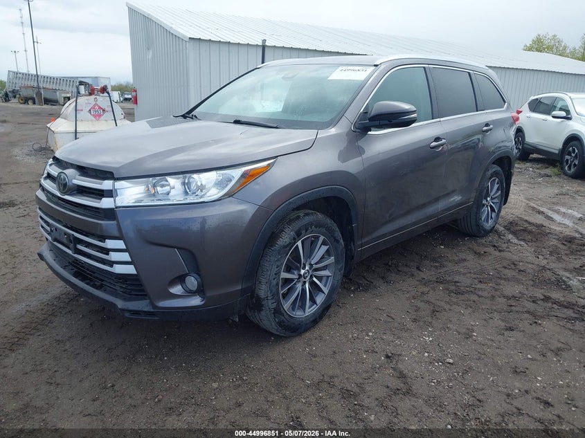 2017 Toyota Highlander Xle 5TDJZRFH7HS435151 photo 1