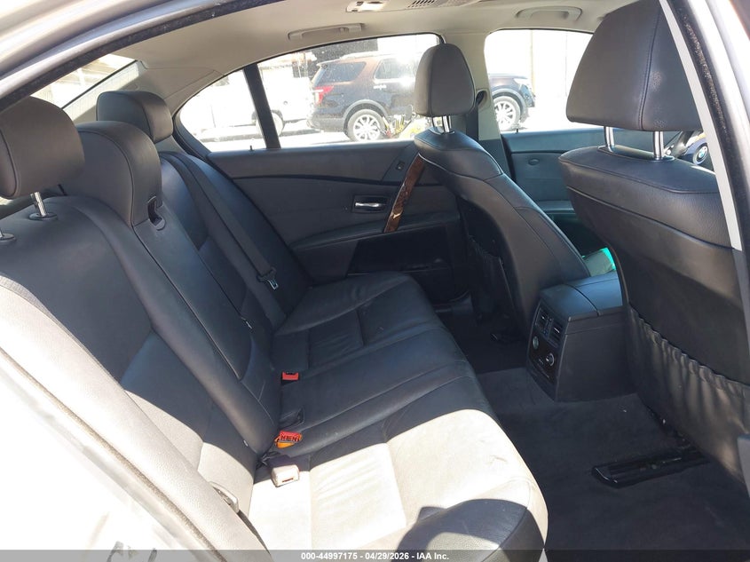 2007 BMW 530I auction photo 8