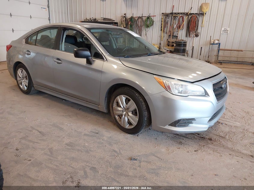 SUBARU LEGACY 2015. Lot# 44997221. VIN 4S3BNBA64F3061786. Photo 1