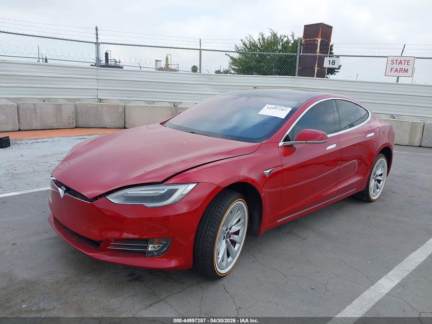 Vin: 5yjsa1e41lf350623, lot: 45494728, tesla model s performance dual motor all-wheel drive 20202