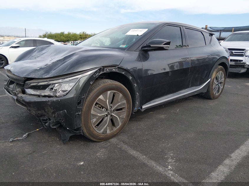 Vin: kndc34lb5r5620061, lot: 45494765, kia ev6 light 20242