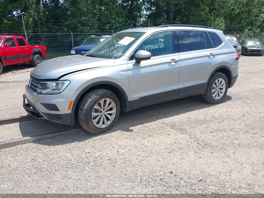 3VV2B7AXXKM088256 2019 Volkswagen Tiguan photo 1