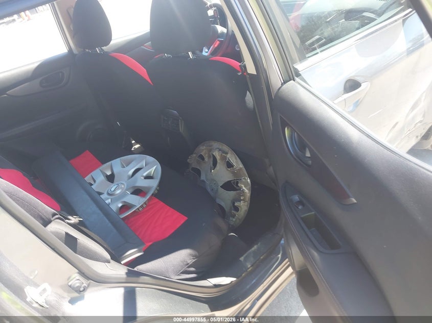 2020 NISSAN ROGUE SPORT auction photo 8