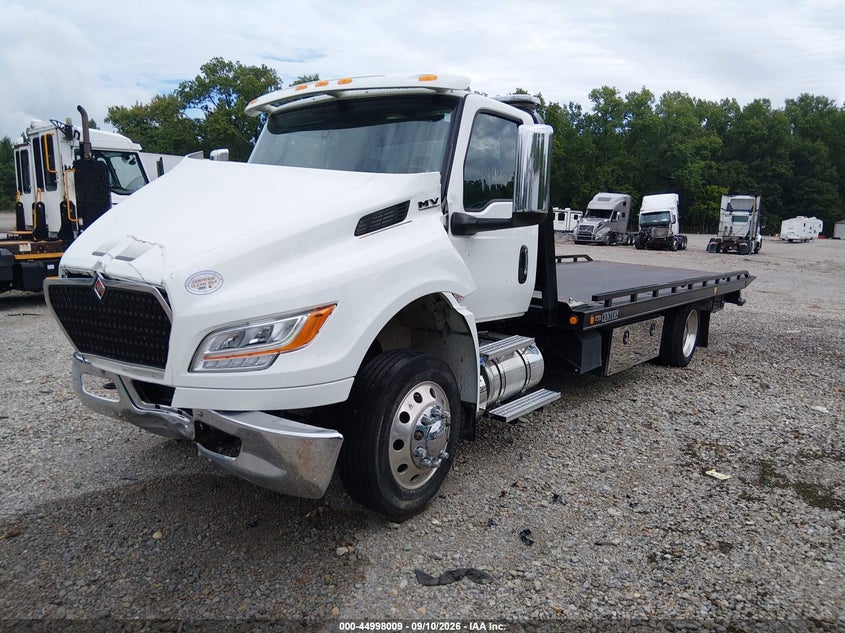 2025 INTERNATIONAL MV auction photo 2