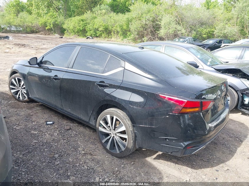 2019 NISSAN ALTIMA auction photo 3