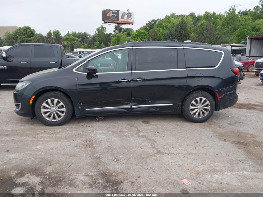 CHRYSLER PACIFICA - zdjęcie 14