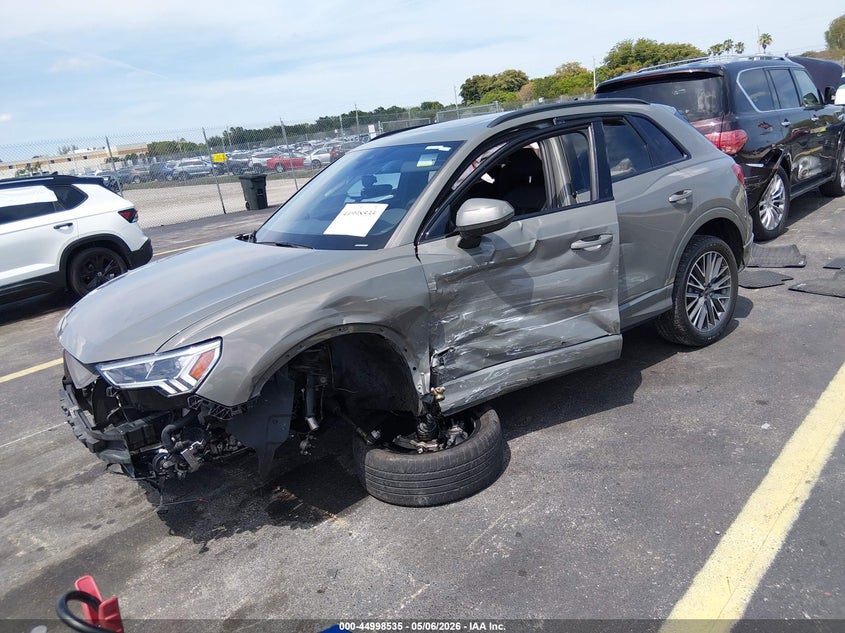 2023 AUDI Q3 auction photo 2