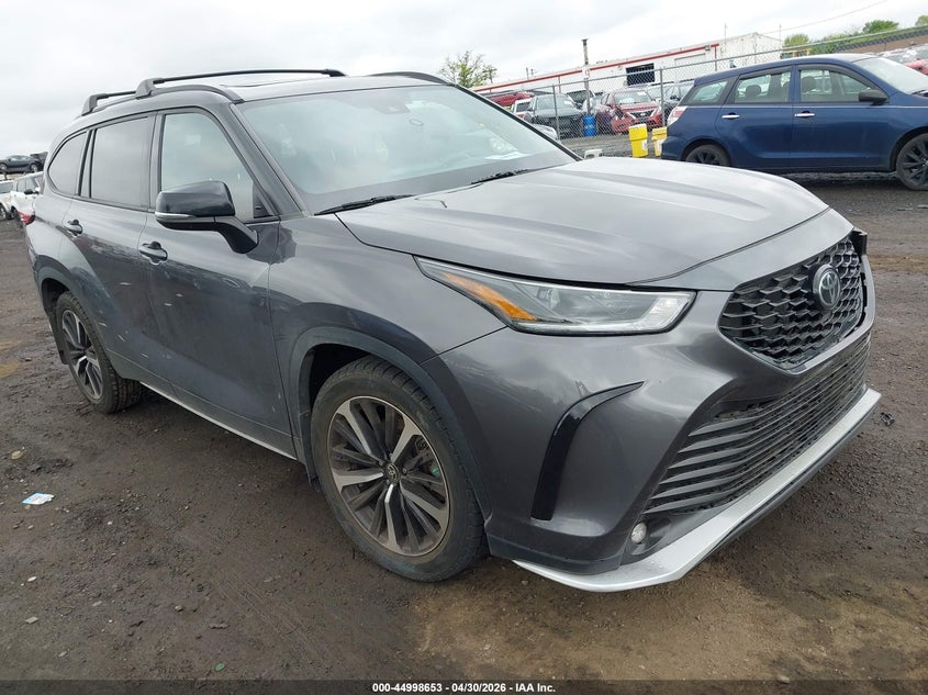 2021 Toyota Highlander