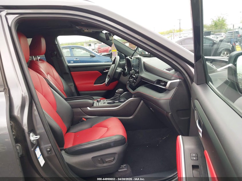 2021 TOYOTA HIGHLANDER auction photo 5