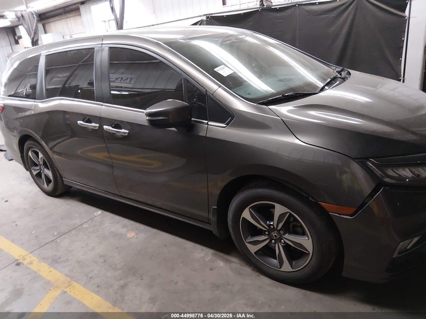 VIN 5FNRL6H88LB002225 2020 HONDA ODYSSEY TOURING