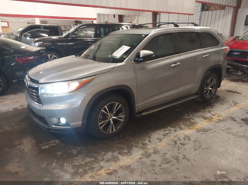 5TDKKRFH6GS140372 2016 TOYOTA HIGHLANDER XLE V6 photo 1