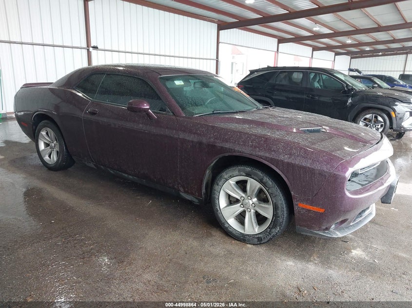 Vin: 2c3cdzag0lh157078, lot: 45496328, dodge challenger sxt 2020 img_1